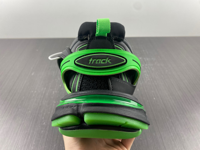 blcg track 3.0 trainer vl5692366-4589